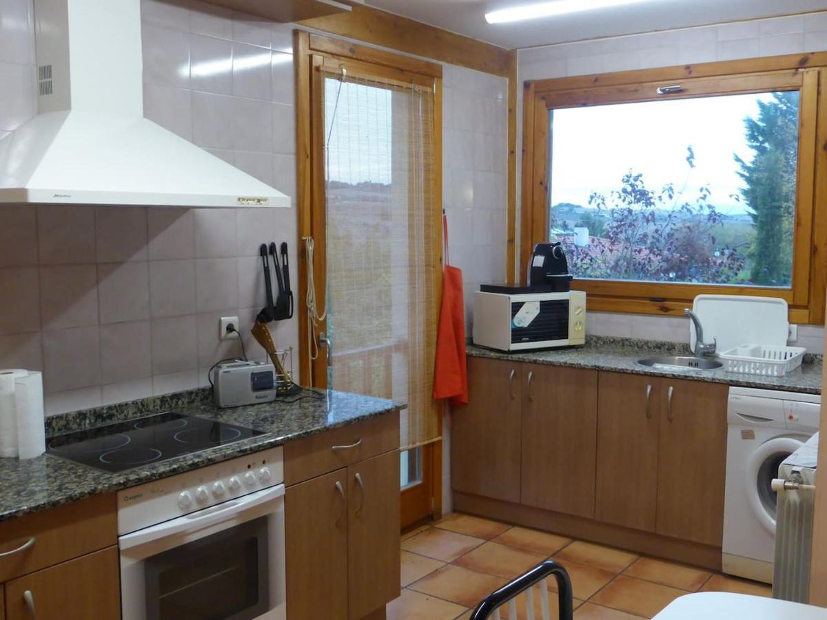 Una Casa Con Vistas En Pobes Luaran gambar
